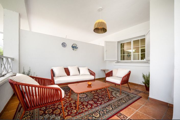 Image No.16-3 Bed Property for sale