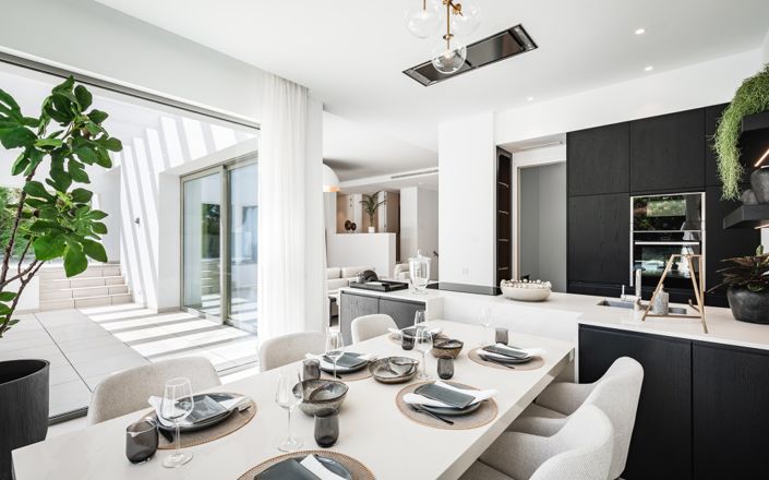 Image No.4-5 Bed Villa for sale