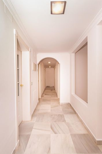 Image No.11-4 Bed Apartment for sale