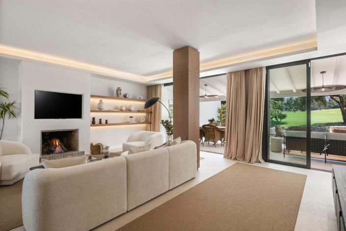 Image No.7-4 Bed Townhouse for sale