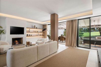 8-e64a9055bba3e77ac8aca3b893cdf826