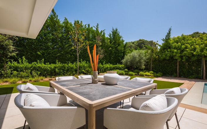 Image No.17-5 Bed Villa for sale