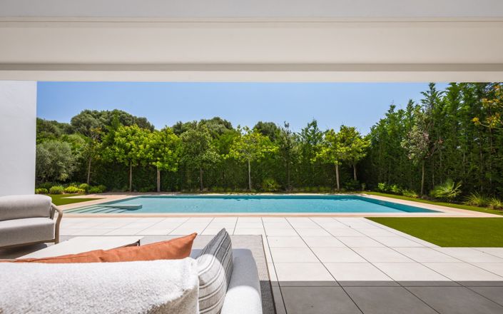 Image No.5-5 Bed Villa for sale