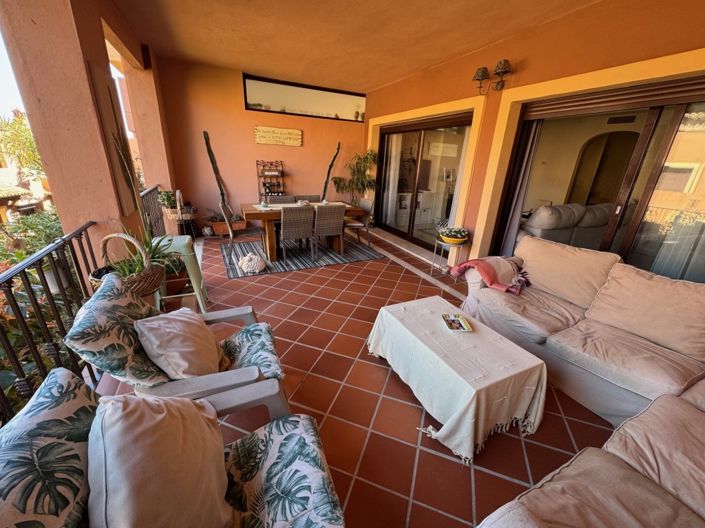 Image No.4-4 Bed Townhouse for sale