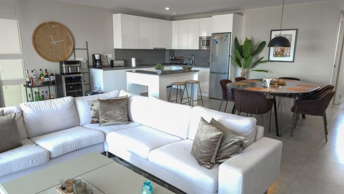 Image No.2-4 Bed Penthouse for sale