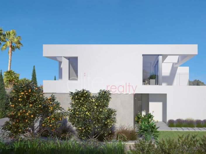 Image No.18-3 Bed House for sale