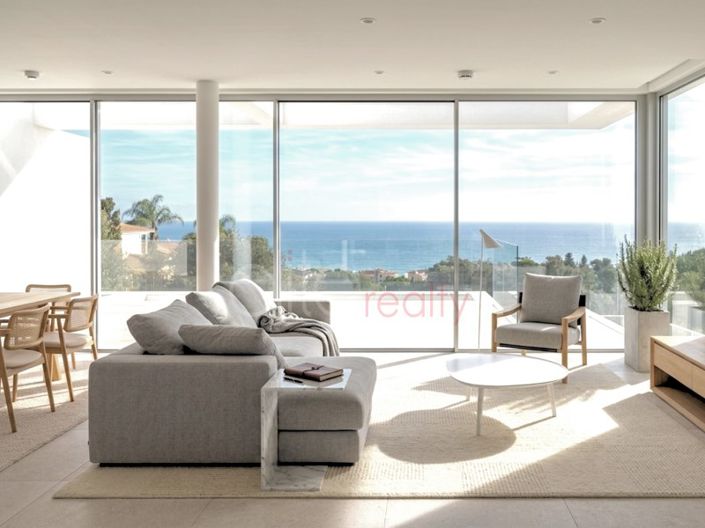 Image No.3-3 Bed House for sale
