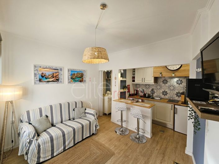 Image No.2-1 Bed House for sale