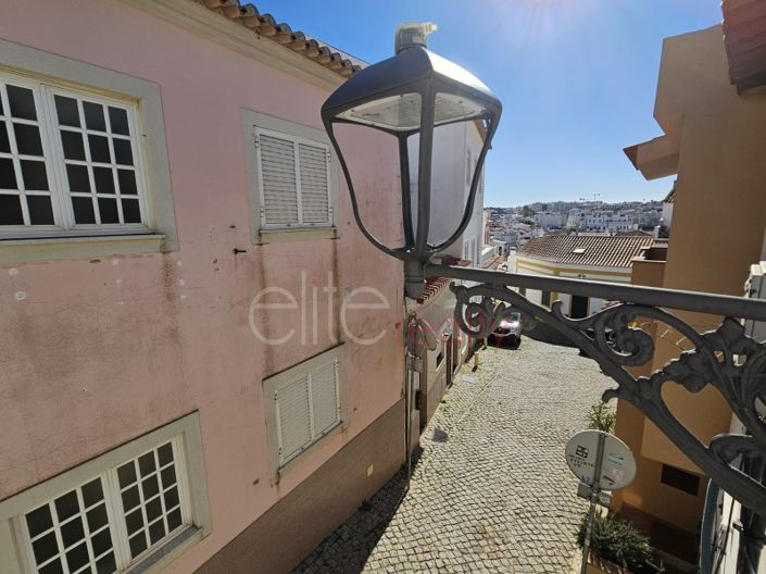 Image No.9-1 Bed House for sale