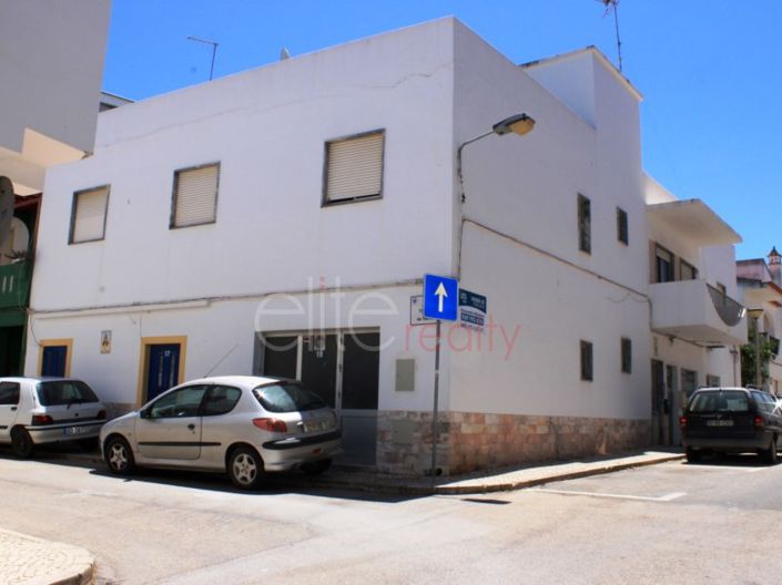 Image No.2-7 Bed House for sale