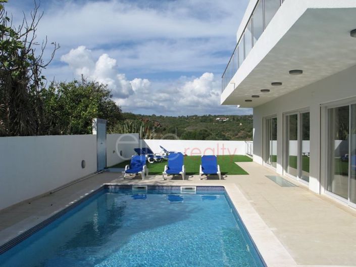 Image No.1-3 Bed House for sale
