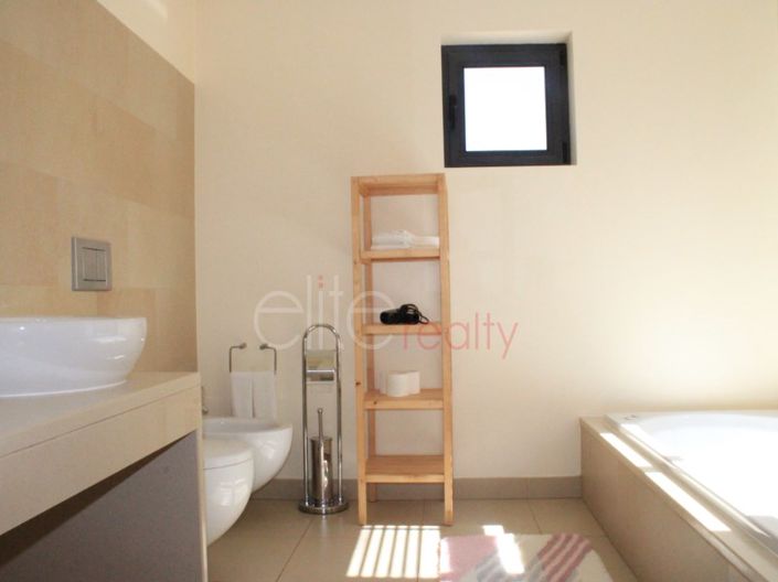 Image No.19-Maison de 5 chambres à vendre à Lagos