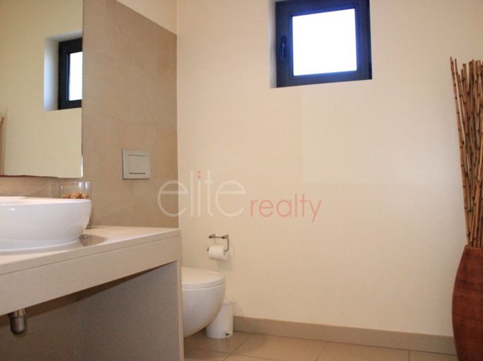 Image No.23-Maison de 5 chambres à vendre à Lagos