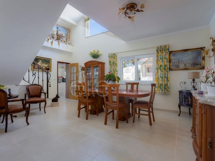 Image No.13-Maison de 5 chambres à vendre à Lagos