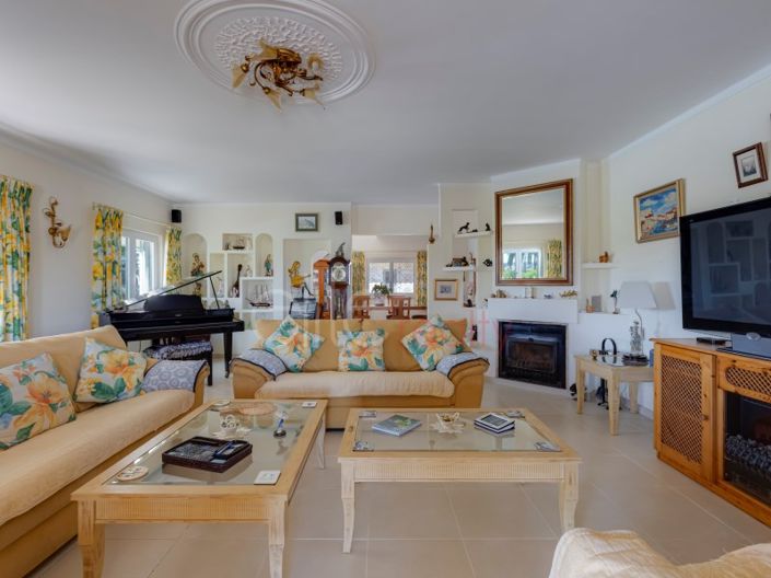 Image No.14-Maison de 5 chambres à vendre à Lagos