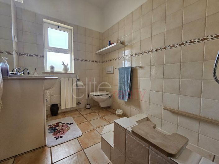 Image No.16-Maison de 4 chambres à vendre à Lagos