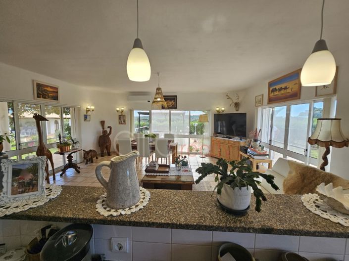 Image No.4-Maison de 4 chambres à vendre à Lagos