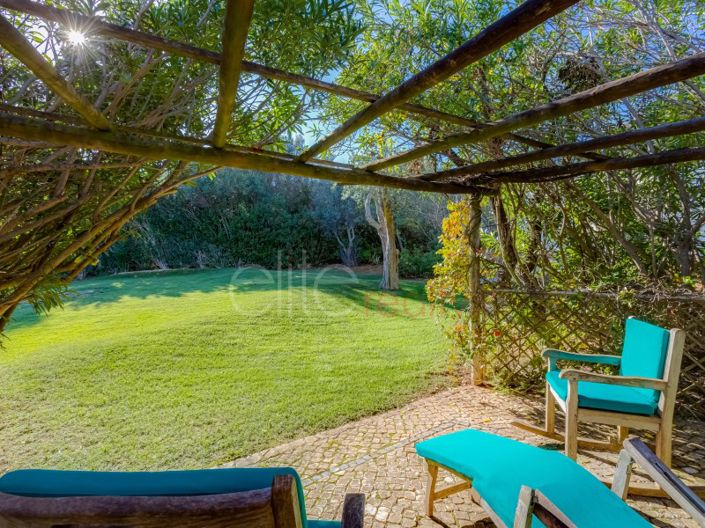 Image No.19-5 Bed House for sale