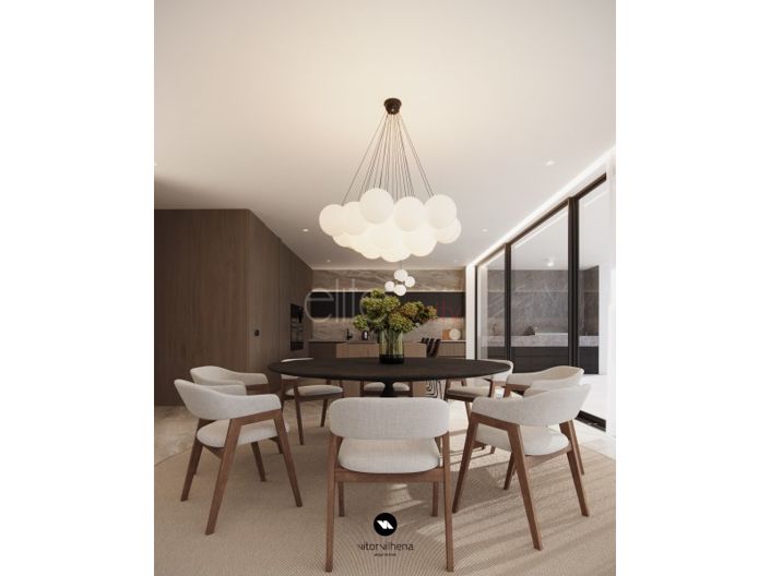 Image No.3-4 Bed House for sale