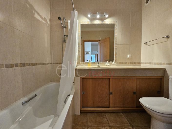 Image No.14-Appartement de 1 chambre à vendre à Lagos