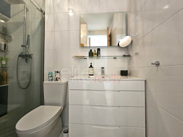 Image No.10-3 Bed Apartment for sale