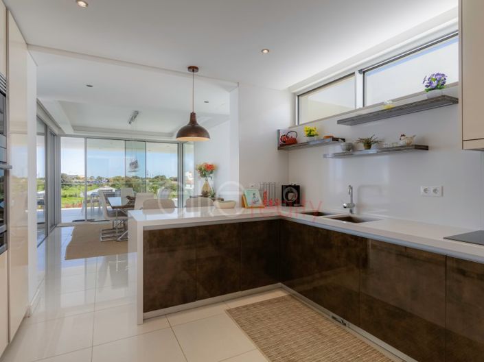 Image No.12-Maison de 4 chambres à vendre à Lagos