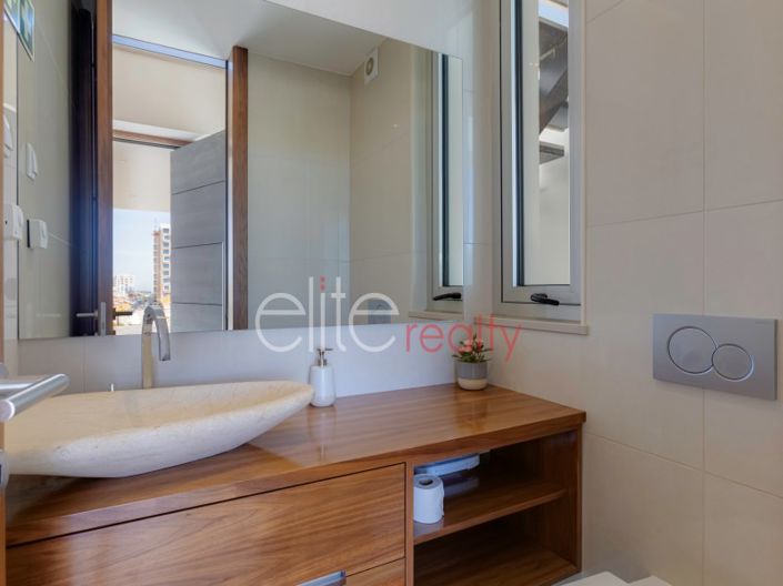 Image No.28-Maison de 4 chambres à vendre à Lagos