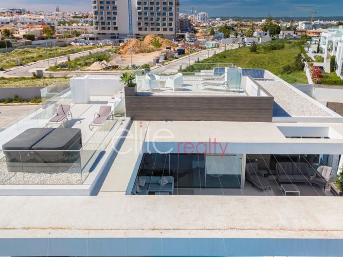 Image No.38-Maison de 4 chambres à vendre à Lagos