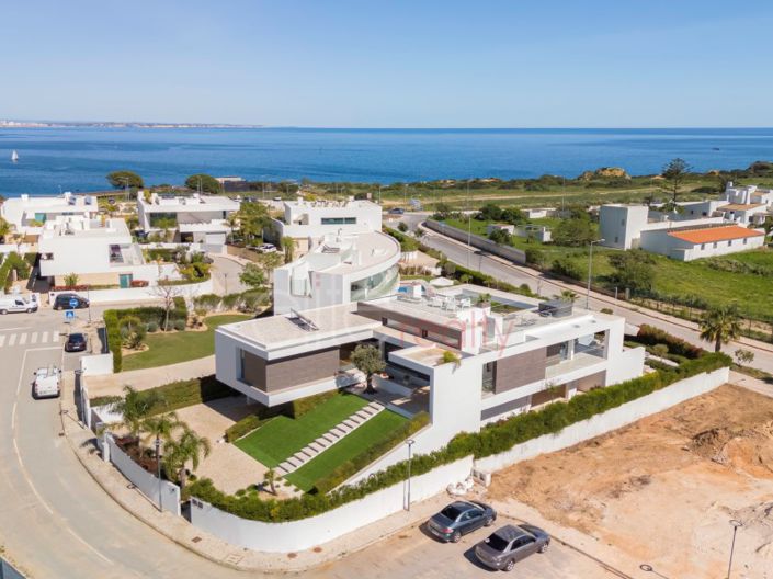 Image No.40-Maison de 4 chambres à vendre à Lagos