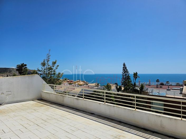 Image No.3-3 Bed House for sale