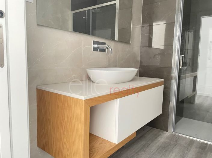 Image No.27-3 Bed Apartment for sale