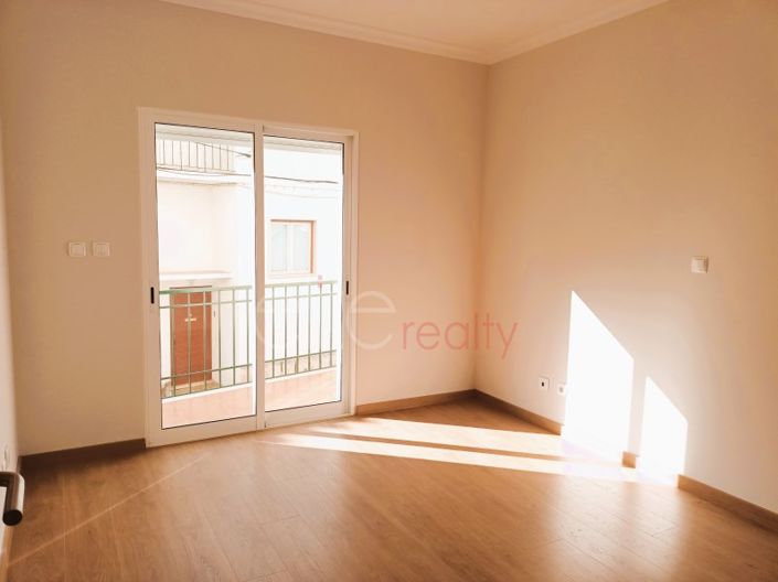 Image No.14-2 Bed Apartment for sale