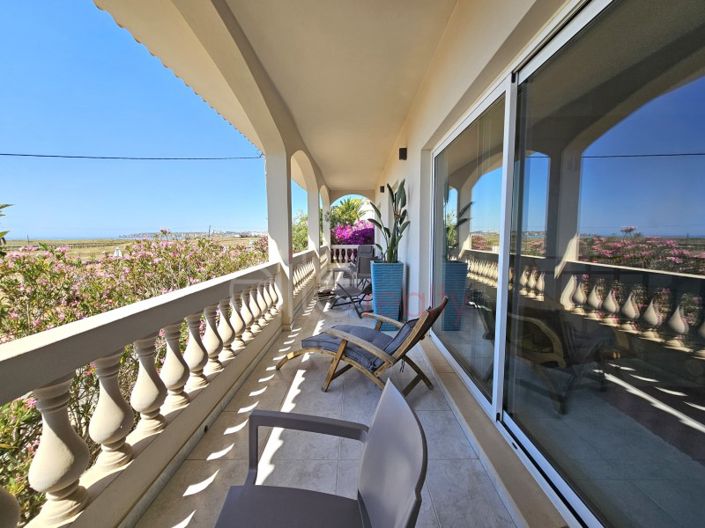 Image No.23-7 Bed House for sale