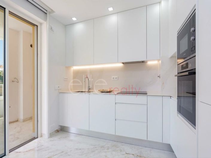 Image No.4-Apartment for sale