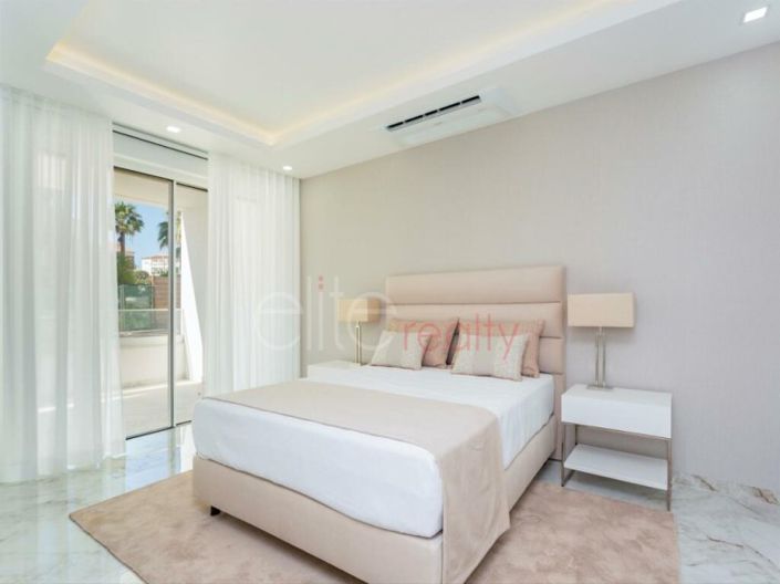 Image No.10-2 Bed Apartment for sale