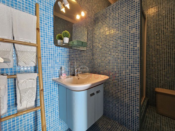 Image No.23-4 Bed House for sale