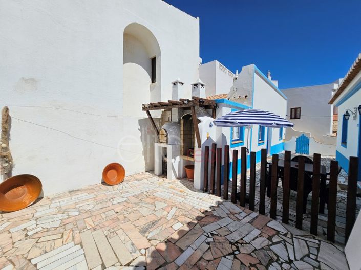 Image No.29-4 Bed House for sale