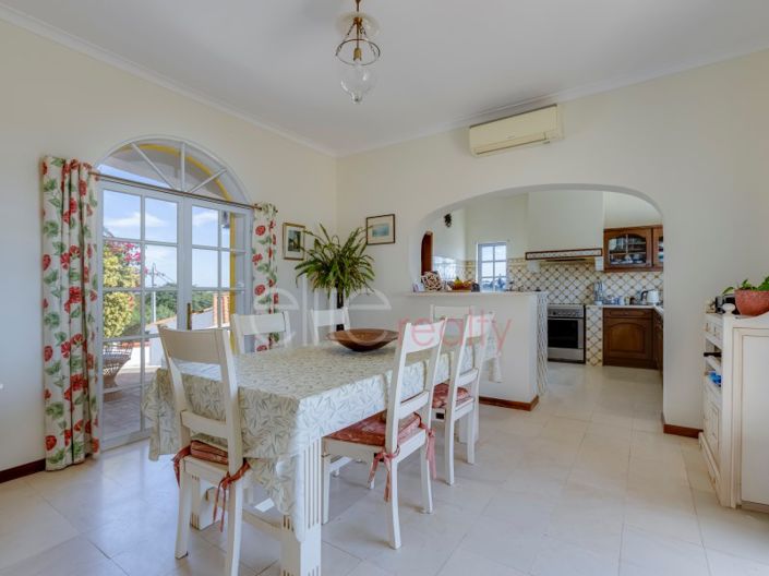 Image No.18-3 Bed House for sale