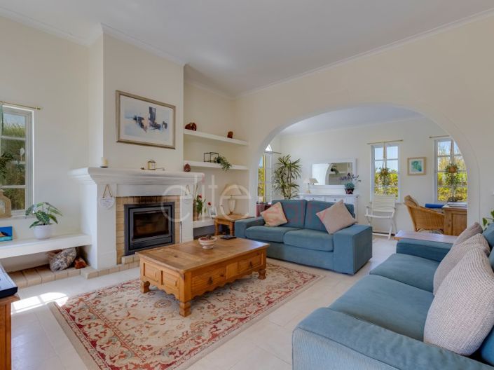 Image No.25-3 Bed House for sale