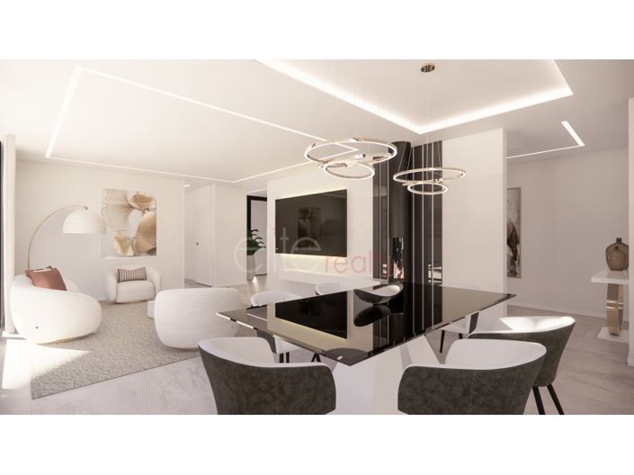 Image No.8-3 Bed House for sale