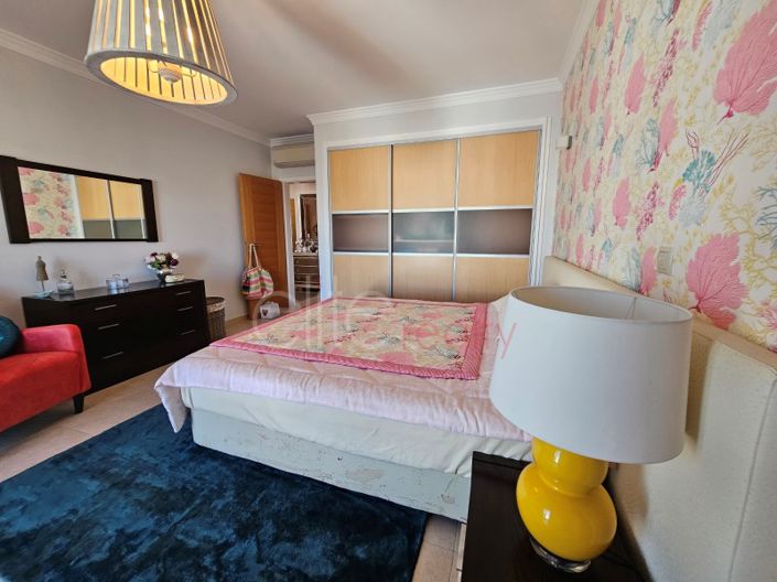 Image No.23-4 Bed Apartment for sale