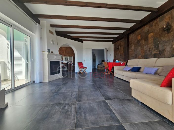 Image No.7-4 Bed House for sale