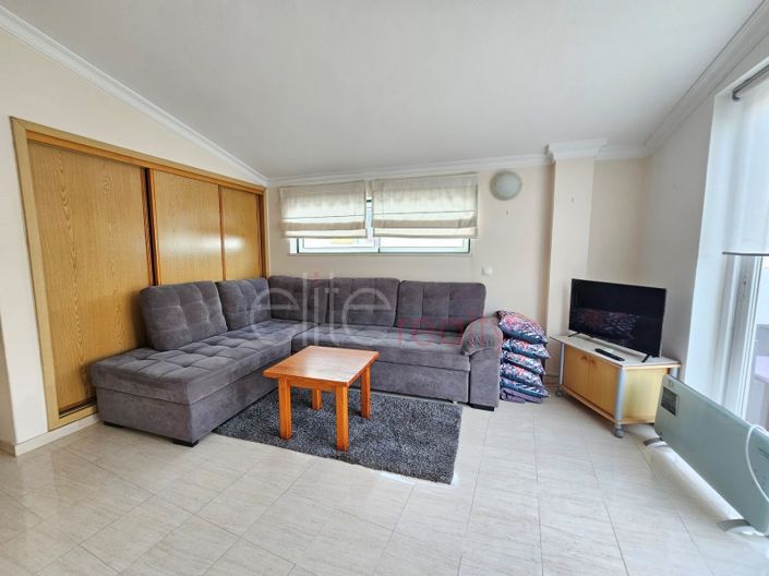 Image No.18-2 Bed House for sale