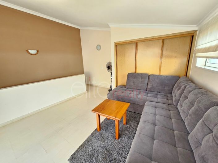 Image No.19-2 Bed House for sale