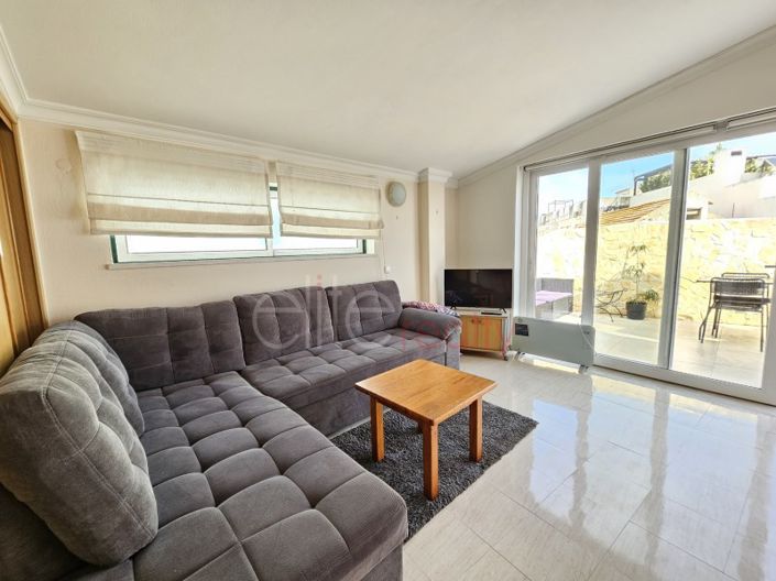 Image No.20-2 Bed House for sale