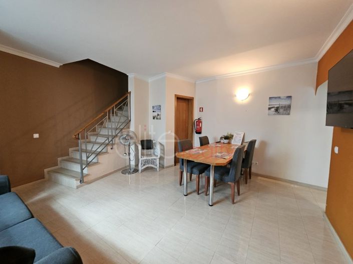 Image No.3-2 Bed House for sale