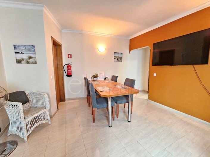 Image No.5-2 Bed House for sale