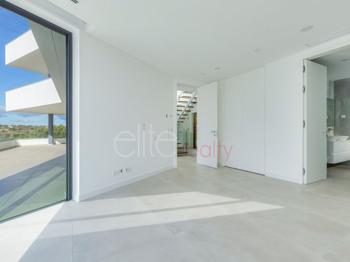 Image No.16-Maison de 4 chambres à vendre à Lagos