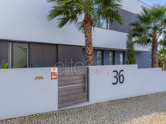 Image No.28-Maison de 4 chambres à vendre à Lagos