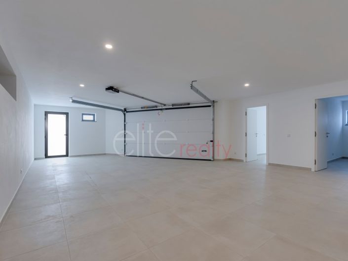 Image No.9-Maison de 4 chambres à vendre à Lagos